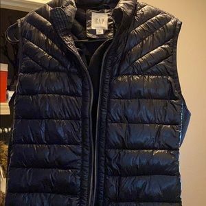 Gap puff vest